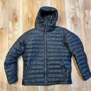 Patagonia Down Sweater Hoody. Size Large. Charcoal.